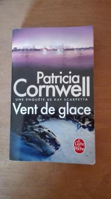 Patricia Corwell beschikbaar voor biedingen