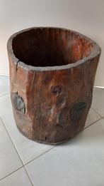 Oude houten pot Valle d'Aosta Italië volkskunst, Ophalen