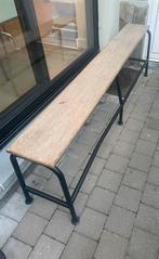 Banc vintage, Utilisé