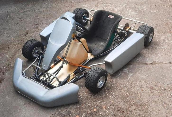 Karting - 200cc 4T Senior kart - extra onderdelen, Sport en Fitness, Karting, Zo goed als nieuw, Kart, Ophalen