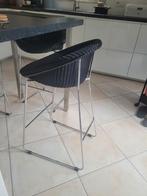 2 tabourets Vincent Sheppard, Enlèvement