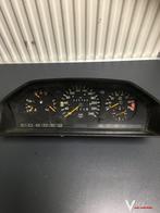 Mercedes W124  Benzine   124 542 7469    Km Tellerklok, Auto-onderdelen, Ophalen of Verzenden, Gebruikt