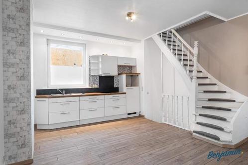 propriété commerciale avec appartement prêt à emménager à ve, Immo, Maisons à vendre, Province de Flandre-Occidentale, Jusqu'à 200 m²