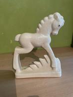 Art Deco beeldje van een veulen, Enlèvement ou Envoi