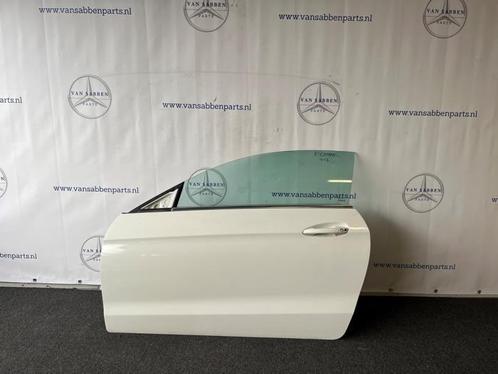 Portier 2Deurs links van een Mercedes E-Klasse (799), Auto-onderdelen, Carrosserie, Deur, Mercedes-Benz, Gebruikt, 12 maanden garantie