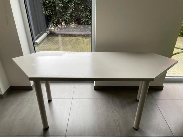 Bureau (zeshoekig), Maison & Meubles, Bureaux, Utilisé, Bureau, Réglable en hauteur, Enlèvement