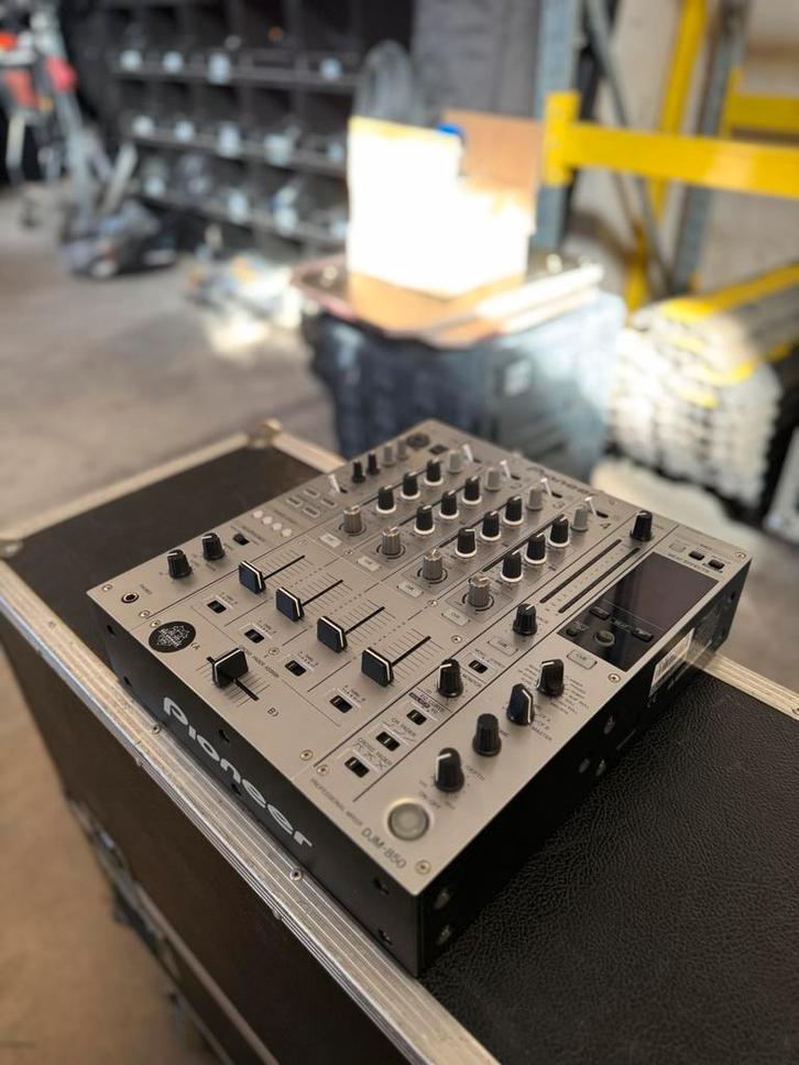 Pioneer DJM850, Muziek en Instrumenten, Mengpanelen, Zo goed als nieuw, Ophalen