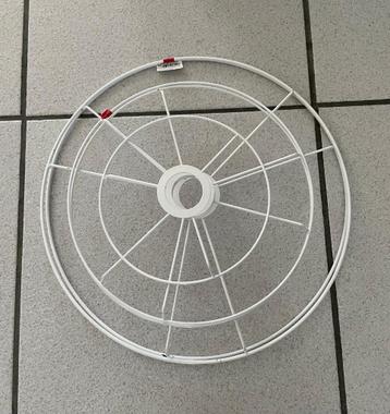 Plusieurs accessoires pour macramé (38 pièces) beschikbaar voor biedingen