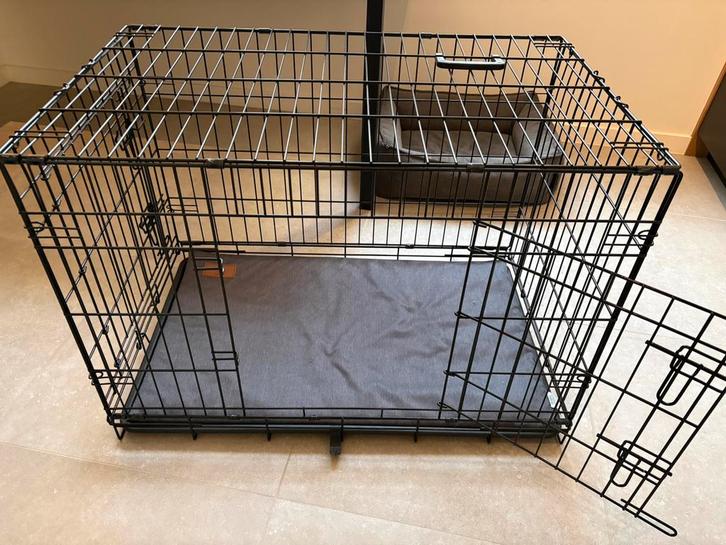 Bench hond 91 x 56 x 63 cm, Dieren en Toebehoren, Hondenhokken, Zo goed als nieuw, Minder dan 65 cm, 75 tot 110 cm, Ophalen