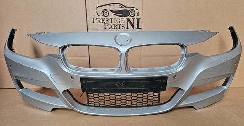 Voorbumper BMW 3 Serie F30 F31 M Pakket 6xPDC Camera Bumper, Auto-onderdelen, Carrosserie, Bumper, Voor, Gebruikt, Herkomst onderdeel bekend