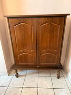 Lot de 2 meubles en bois gratuit, Enlèvement