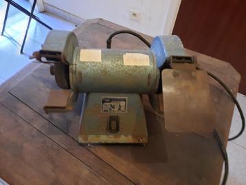 slijpmachine  beschikbaar voor biedingen