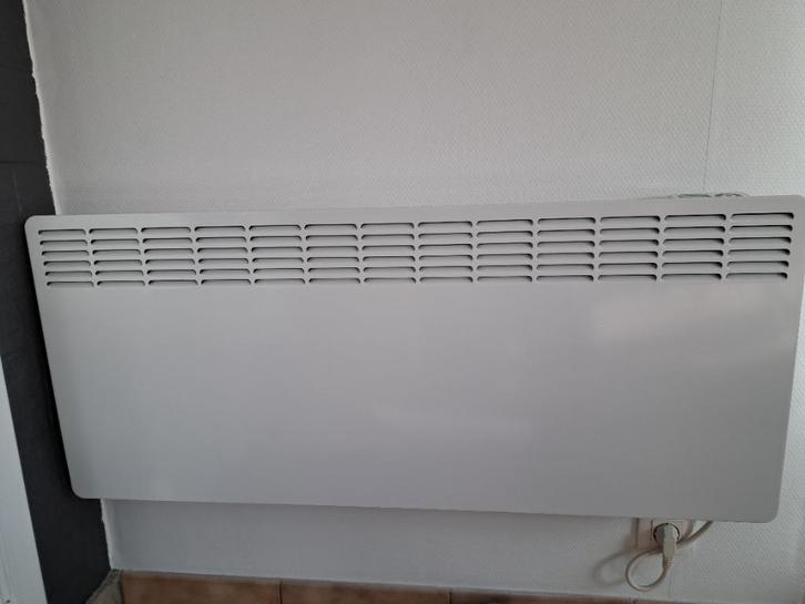 radiateur électrique, Doe-het-zelf en Bouw, Verwarming en Radiatoren, Nieuw, Radiator, 800 watt of meer, Ophalen