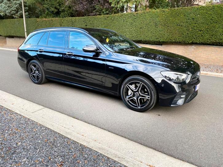 MERCEDES E300de Hybrid AMG Line Break volledige opties, Auto's, Mercedes-Benz, Particulier, E-Klasse, 360° camera, ABS, Achteruitrijcamera
