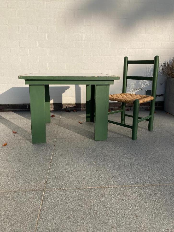 kindertafelje met rieten stoeltje, Kinderen en Baby's, Kinderkamer | Tafels en Stoelen, Gebruikt, Tafel(s) en Stoel(en), Ophalen