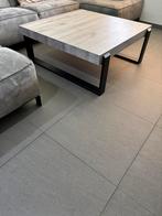 Salontafel hout en zwart, Huis en Inrichting, Tafels | Salontafels, Ophalen, Zo goed als nieuw