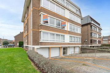 Appartement te koop in Sint-Amandsberg, 3 slpks beschikbaar voor biedingen