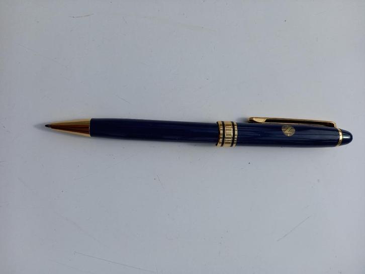 balpen blauw chique, Verzamelen, Pennenverzamelingen, Zo goed als nieuw, Balpen, Overige merken, Ophalen of Verzenden