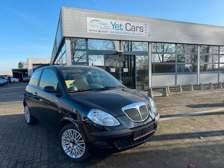 Lancia ypsilon met Keuring verkoop en garantie, Auto's, Lancia, Bedrijf, Te koop, Ypsilon, ABS, Benzine, Euro 4, 2 deurs, Handgeschakeld