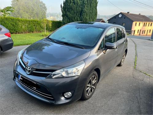 Toyota Verso D4D, Auto's, Toyota, Particulier, Verso, ABS, Achteruitrijcamera, Airbags, Airconditioning, Bluetooth, Boordcomputer