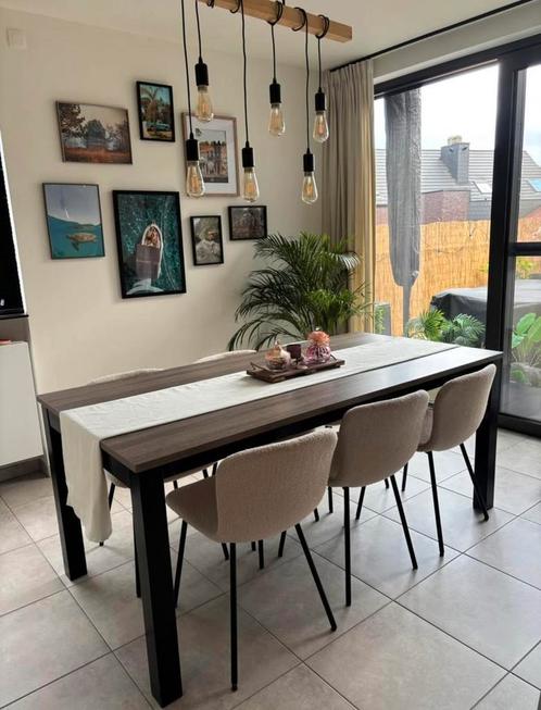 Stevige moderne eettafel, Huis en Inrichting, Tafels | Eettafels, 50 tot 100 cm, 150 tot 200 cm, Vijf personen of meer, Rechthoekig