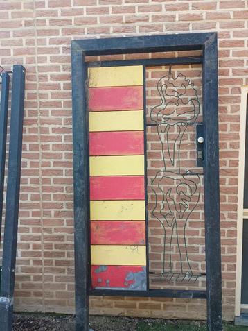tuinpoort beschikbaar voor biedingen