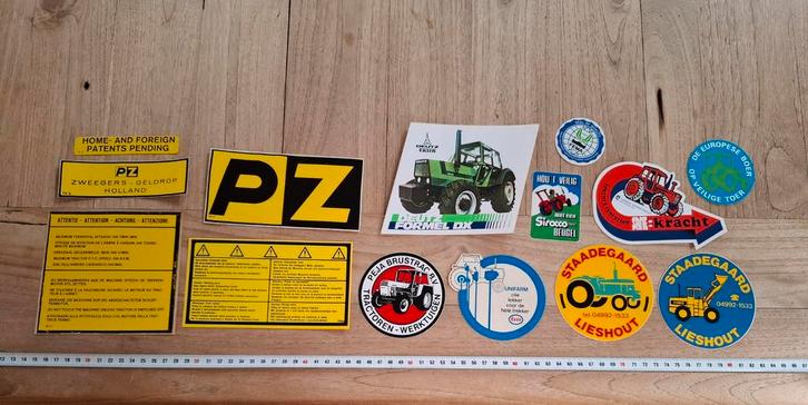 Lot vintage stickers - voertuigen trekkers en tractoren, Verzamelen, Automerken, Motoren en Formule 1, Zo goed als nieuw, Auto's