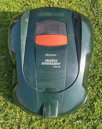 Robotmaaier Husqvarna Automower 220 AC, Enlèvement, Utilisé
