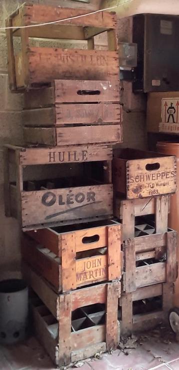 Casier en bois beschikbaar voor biedingen