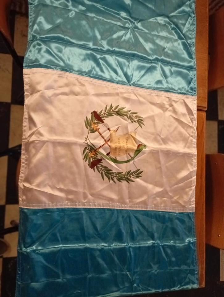 Vlag Guatemala, Verzamelen, Militaria | Algemeen, Ophalen of Verzenden