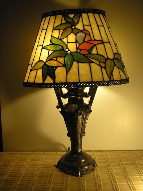 Tiffany tafellamp met ovale kap / Japanese style, Huis en Inrichting, Lampen | Vloerlampen, Zo goed als nieuw, Minder dan 100 cm