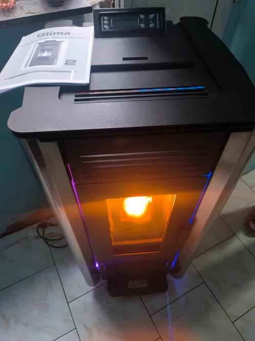 Poêle à pellet qlima-delmara-88sline 10kw led, Huis en Inrichting, Kachels, Zo goed als nieuw, Ophalen