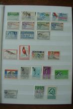 Uruguay-postzegels in een album (n129), Ophalen of Verzenden, Zuid-Amerika, Gestempeld