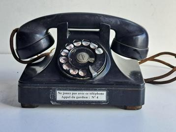 Joli ancien téléphone en bakélite North Electric Company USA
