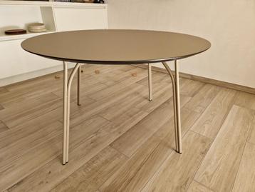table à manger, 100 à 150 cm, Métal, Rond, Comme neuf