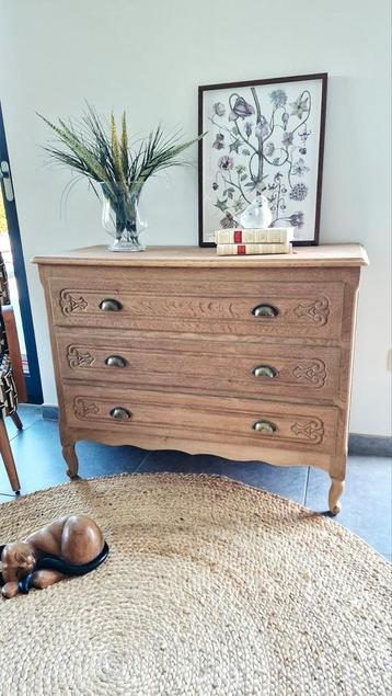 Commode Vintage  beschikbaar voor biedingen