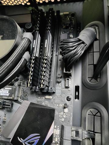 Corsair 32GB DDR4 (2x16GB) beschikbaar voor biedingen