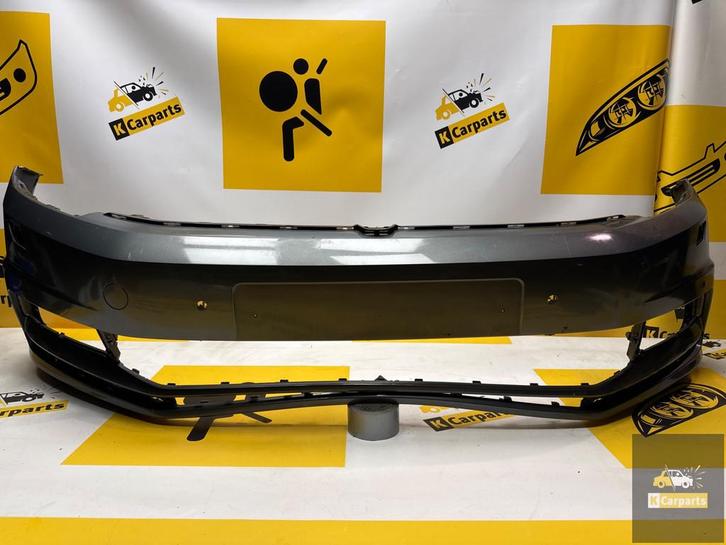 Voorbumper VW Touran 5TA KLS 4xPDC Origineel 5TA807221A-, Auto-onderdelen, Carrosserie, Bumper, Volkswagen, Voor, Gebruikt
