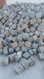 55 vierkante meter kasseien
Zonder cementresten, Jardin & Terrasse, Gravier, Rochers & Caillasse, Enlèvement, Utilisé, Autres types