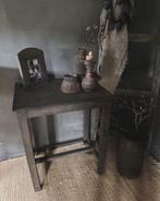 Oud houten tafeltje Aura Peeperkorn, Maison & Meubles, Tables | Tables d'appoint, Enlèvement ou Envoi, Hoffz landelijk