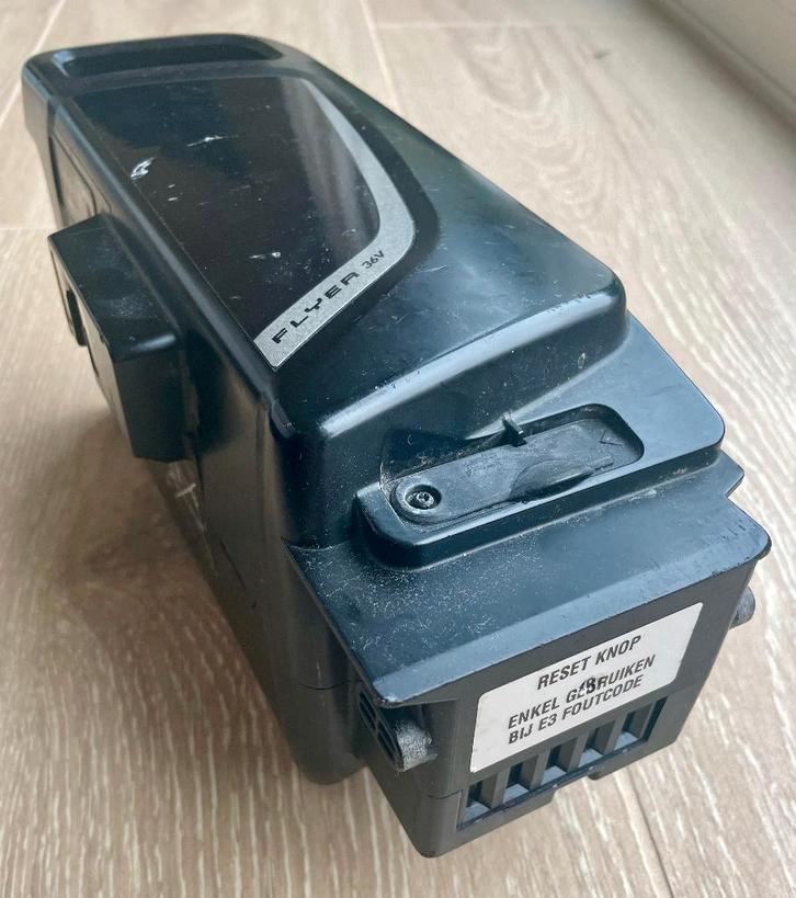 Perfect werkende batterij voor een e-bike, Fietsen en Brommers, Fietsaccessoires | Fietsaccu's, Gebruikt, Ophalen