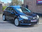 Ford Focus 2011 1.6 115pk/Titanium/Euro 5, Auto's, Focus, Stof, Zwart, 4 cilinders