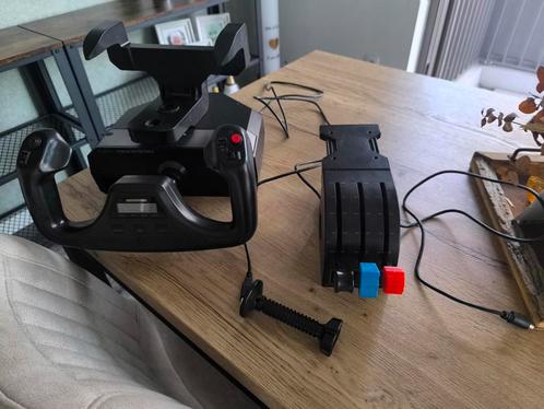 Logitech G Saitek Pro Flight Yoke Systeem - PC - Zwart, Computers en Software, Joysticks, Zo goed als nieuw, Ophalen