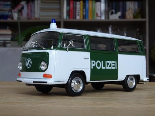 Autobus Volkswagen T2a Police - 1/24, Hobby & Loisirs créatifs, Voitures miniatures | Échelles Autre, Neuf, Voiture, Enlèvement ou Envoi