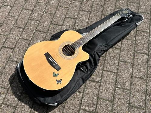 Mini-guitare jumbo électro-acoustique Stagg SA40MJCFI-N, Nat, Musique & Instruments, Instruments à corde | Guitares | Acoustiques