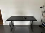 Bureau (elektrisch verstelbaar), Ophalen, Elektrisch, Zo goed als nieuw, Bureau