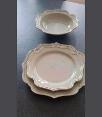 Service de table  beschikbaar voor biedingen