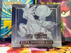 Pokemon ETB Sword & Shield Chilling Reign (l-blauw) - nieuw, Verzenden, Nieuw, Overige typen, Foil
