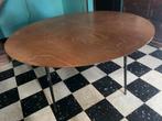 Grote ronde eet tafel, Ophalen, Zo goed als nieuw