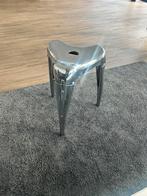 Wijsheidstand Krukje van Sasamoto design in chroom, Enlèvement, Comme neuf